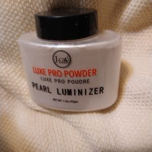 J Cat Beauty Lux Pro Powder Pearl Luminizer New